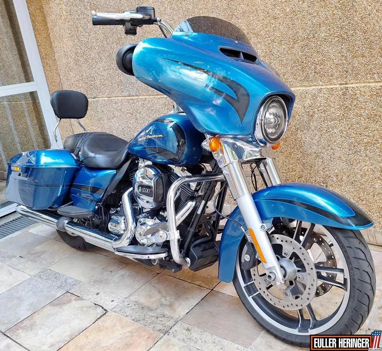 Harley-Davidson Street Glide Azul 9
