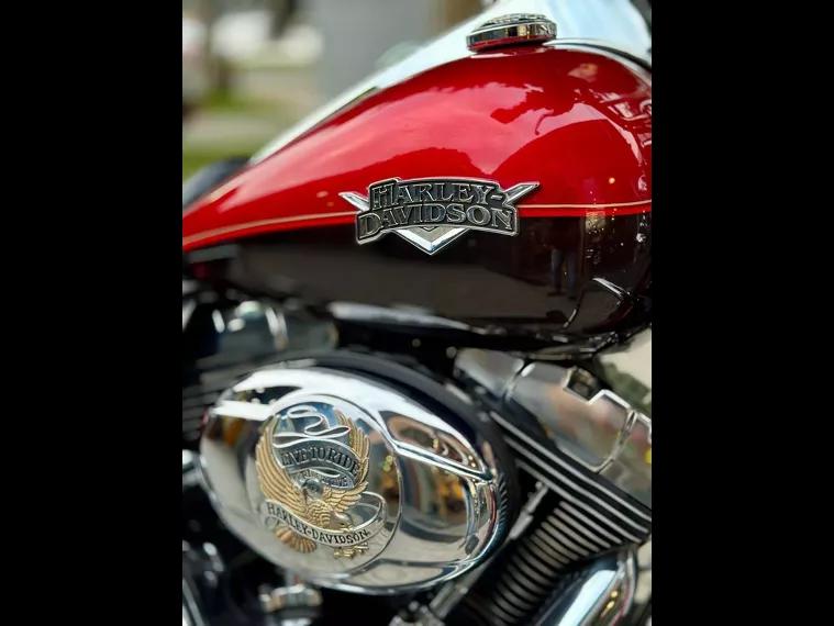 Harley-Davidson Road King Vermelho 4